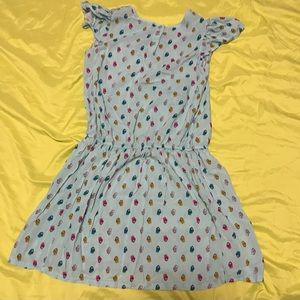 Hi, I’m selling a dress for kids.